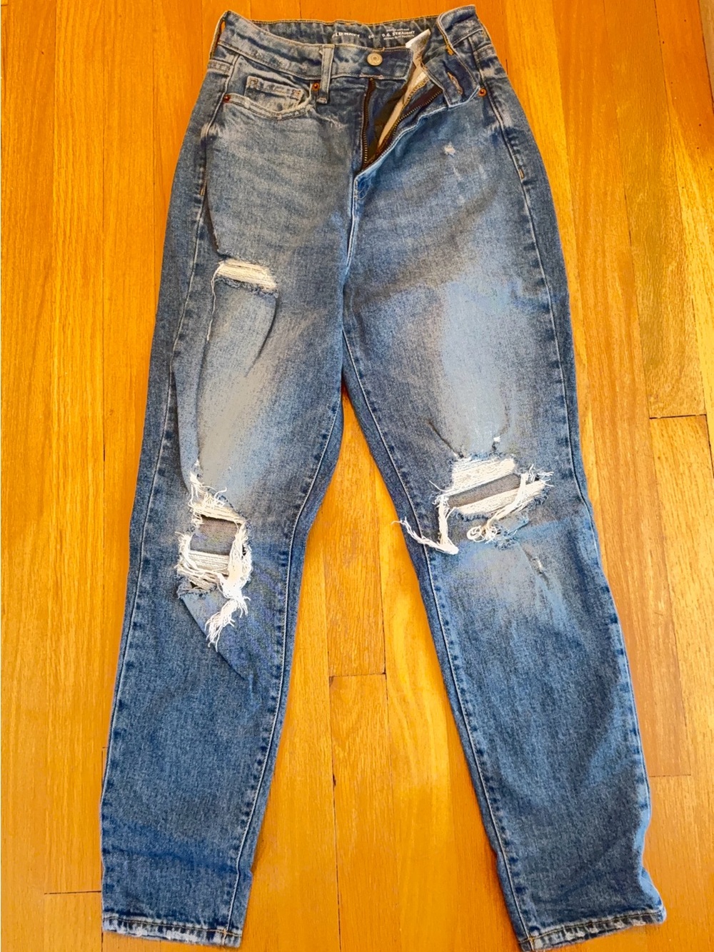 Old Navy High-Rise Distressed Light Blue Women's Jeans